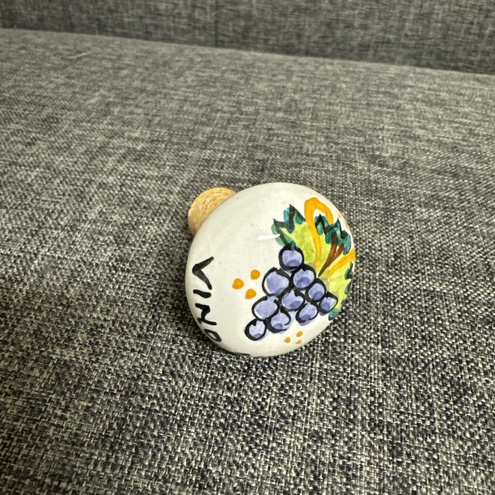 Hand Painted Ceramic Wine Bottle Stopper Vino Chianti Grape Design Italian Decor